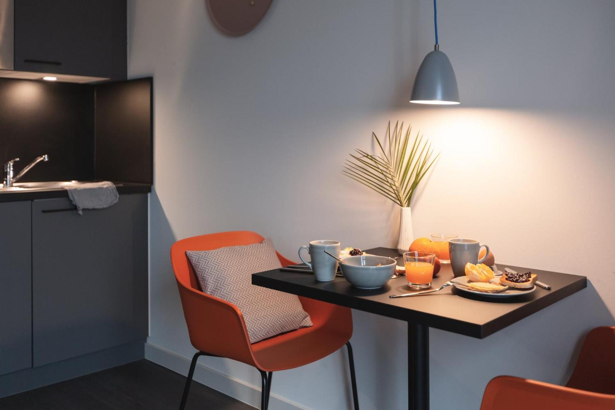 Hotel Candlewood Charlottenburg By Ihg 3*